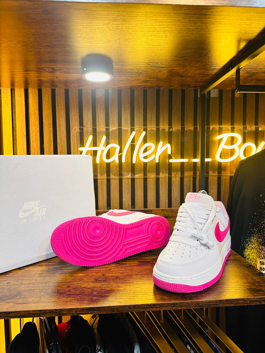 NIKE AIR FORCE white/pink