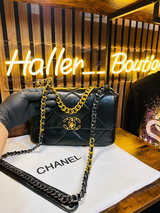 FLAB BAG CHANEL