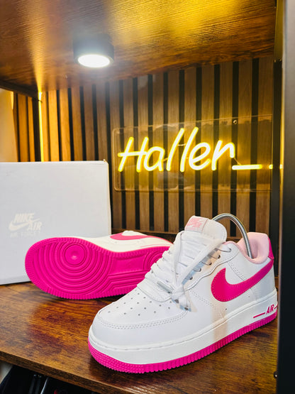 NIKE AIR FORCE white/pink