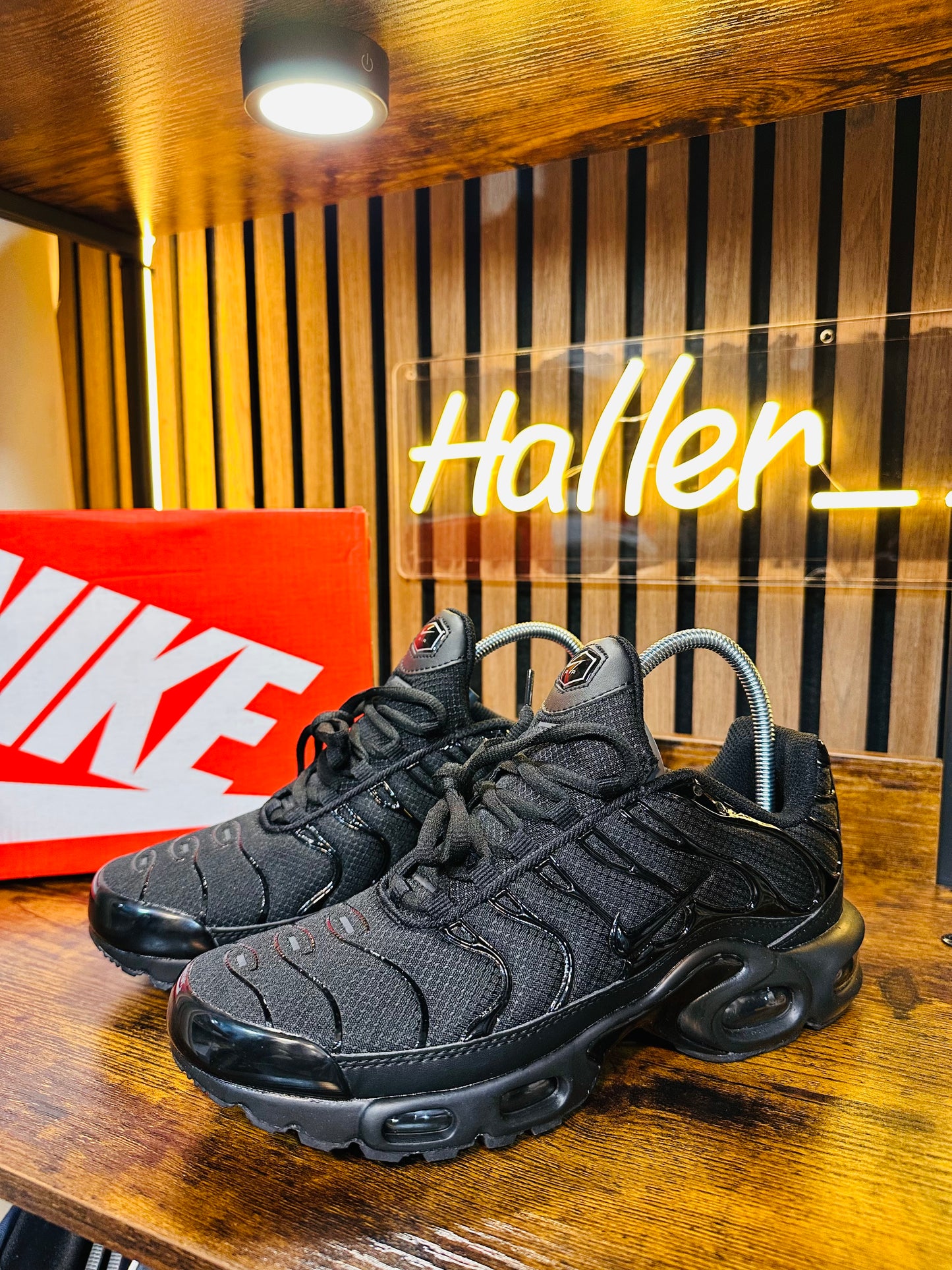 NIKE TN full black