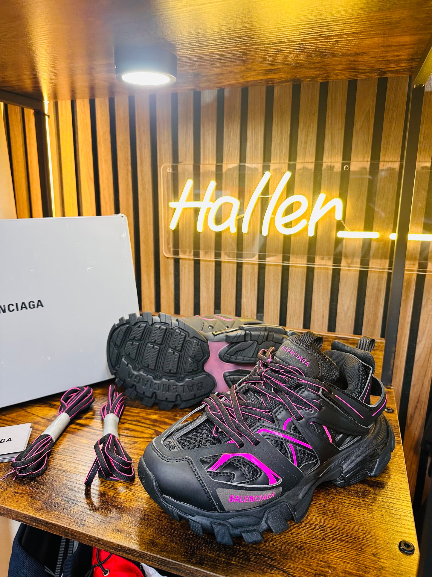 BALENCIAGA TRACK Black/Pink