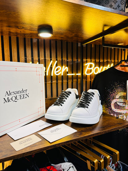 ALEXANDER MQUEEN black laces