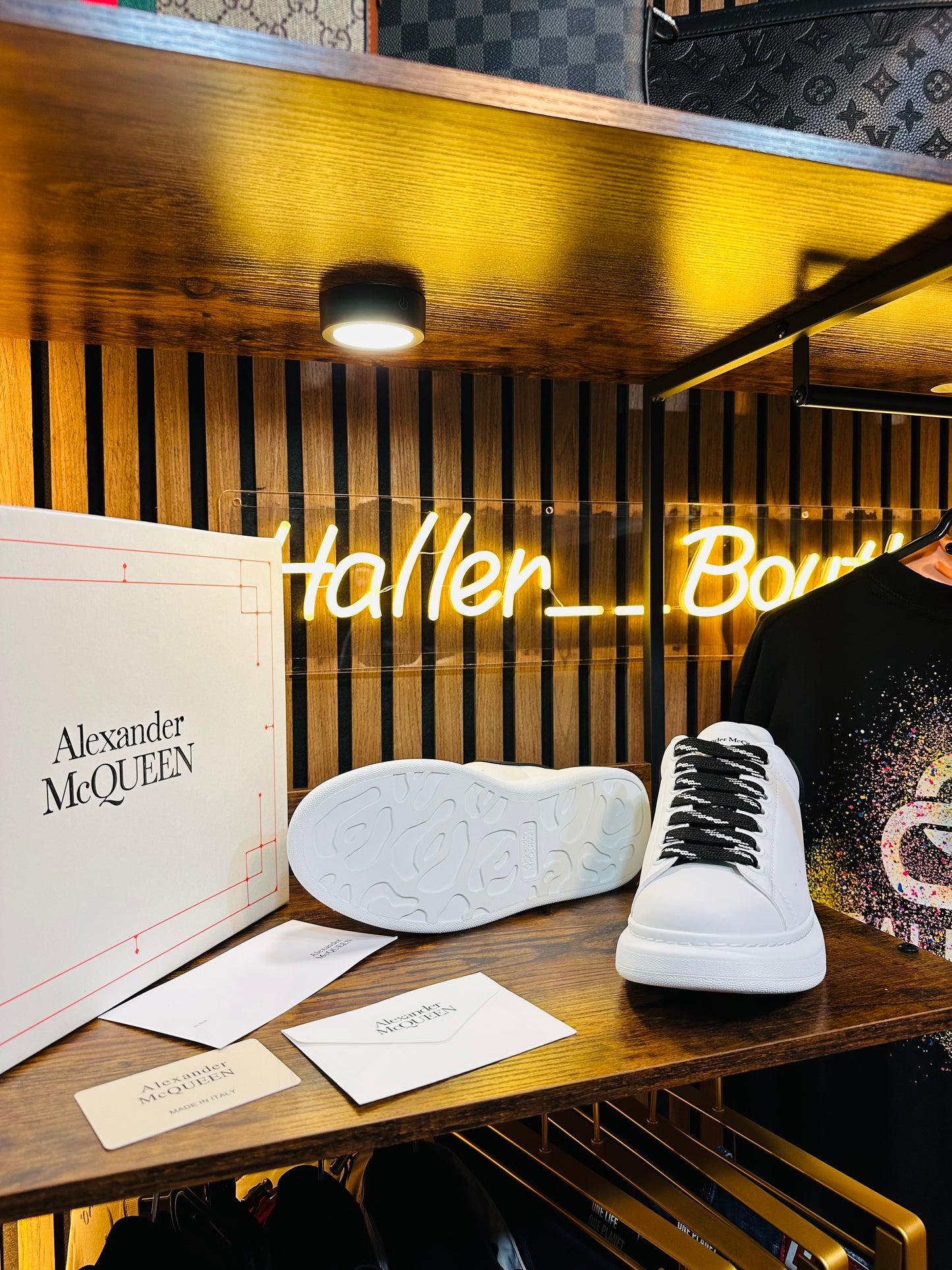 ALEXANDER MQUEEN black laces