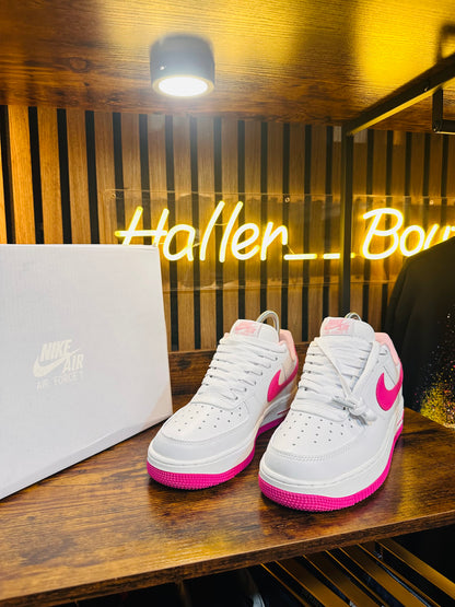 NIKE AIR FORCE white/pink