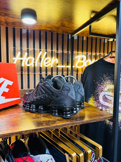 NIKE SHOX full black