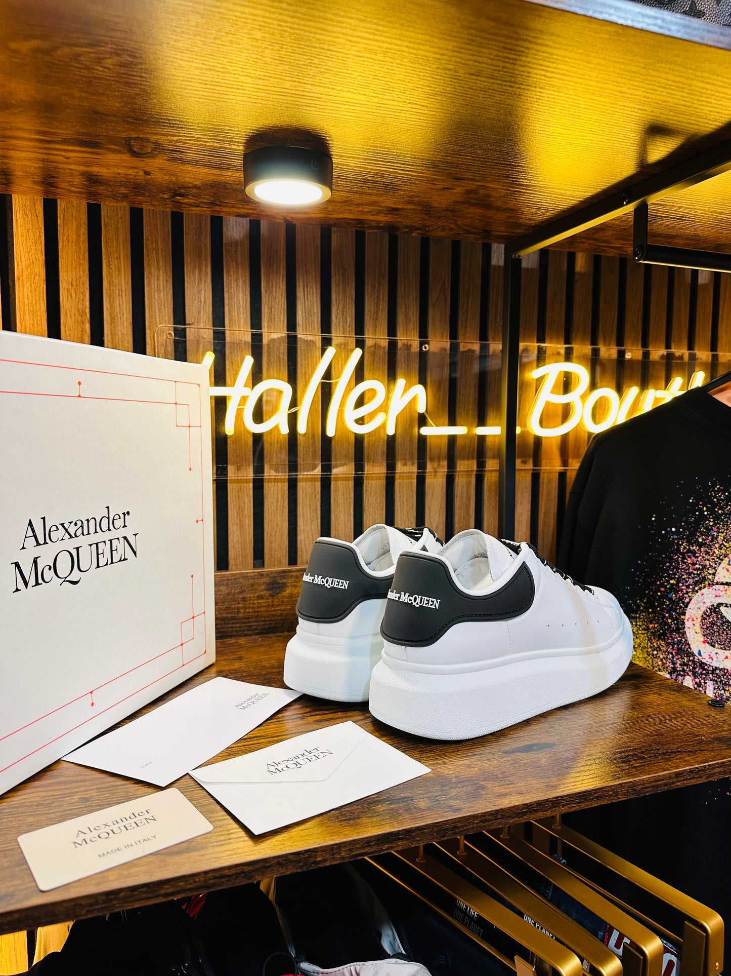 ALEXANDER MQUEEN black laces