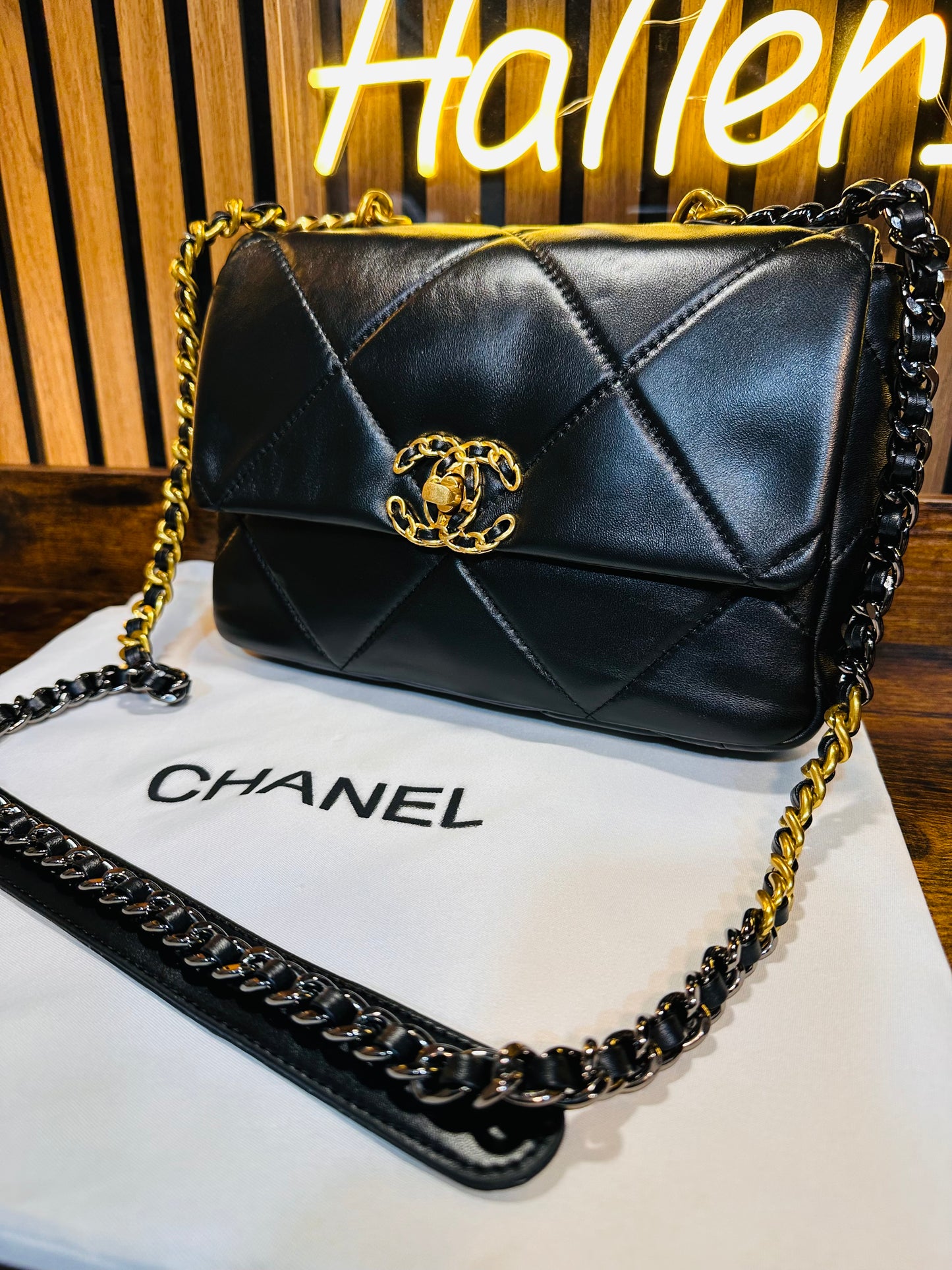 FLAB BAG CHANEL